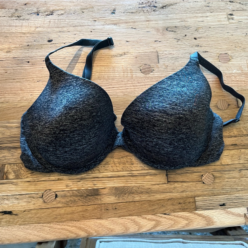 Victoria’s Secret bra semi Demi size 36C